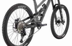 COMMENCAL CLASH ESSENTIAL DARK SLATE -Accessoires Vélo Soldes 22CLASHEGR 02 2000