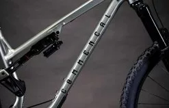 COMMENCAL META TR SEVENTIES GREEN -Accessoires Vélo Soldes 22METATRALC8340C 04 2000