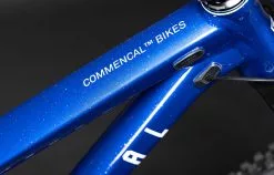COMMENCAL META TR GLITTERY ROYAL BLUE 13 COMMENCAL META TR GLITTERY ROYAL BLUE -Accessoires Vélo Soldes 22METATRALCBL 03 2000