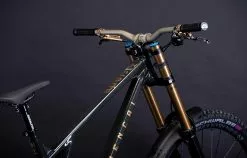 COMMENCAL SUPREME DH V5 WRINKLED GREY -Accessoires Vélo Soldes 22SUPV5ALC1 03 2000