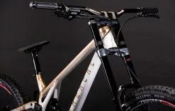 COMMENCAL SUPREME DH V5 GRADIENT GOLD -Accessoires Vélo Soldes 22SUPV5ALC4 02 2000