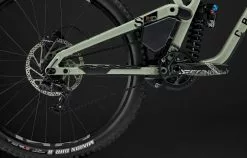 COMMENCAL SUPREME DH V5 ESSENTIAL HERITAGE GREEN -Accessoires Vélo Soldes 22SUPV5R 05 2000