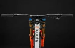 COMMENCAL SUPREME DH V5 SIGNATURE COIL PURE WHITE -Accessoires Vélo Soldes 22SUPV5TM 04 2000